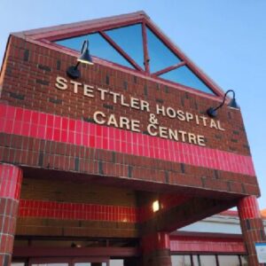 कस्बों में डॉक्टरों की खुशामद:60 लाख तक प्री बोनस, मुफ्त फ्लैट-कार दे रहे, आधी रात कार पंक्चर तो भी सेवक हाजिर; कनाडा में चिकित्सकों की कमी