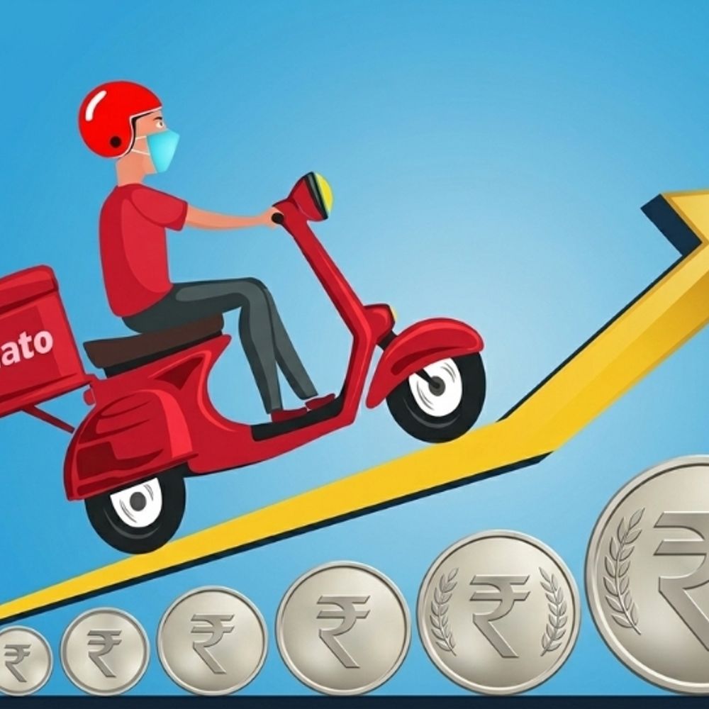 जोमैटो से खाना मंगवाना महंगा हुआ:प्लेटफॉर्म फीस 19% बढ़ाई, हर ऑर्डर पर ₹12.50 के बजाय अब ₹14.90 देने होंगे