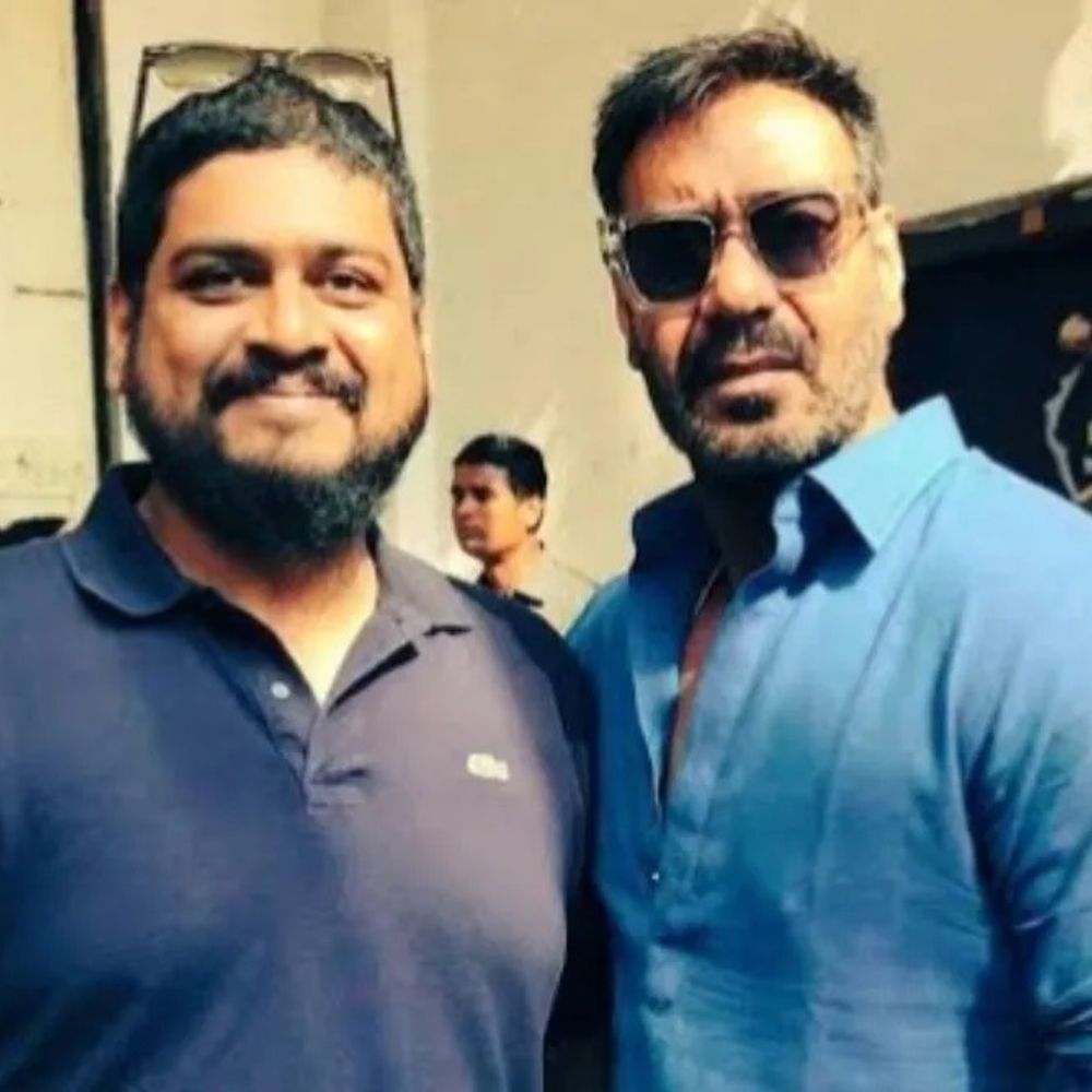 अजय देवगन-ओम राउत के दोबारा साथ आने की खबरें गलत:अनसंग वॉरियर पर फिल्म की चर्चा अफवाह; टीम बोली- ऐसी कोई बात नहीं हो रही