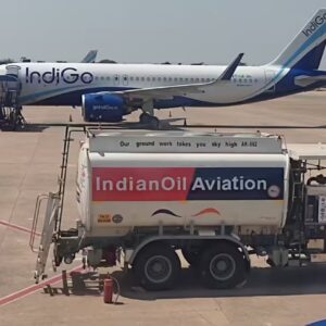जेट फ्यूल 100% महंगा, लेकिन भारत में दाम नहीं बढ़ेंगे:सरकार ने कीमतों पर 25% का कैप लगाया; घरेलू उड़ानों का किराया कंट्रोल में रहेगा