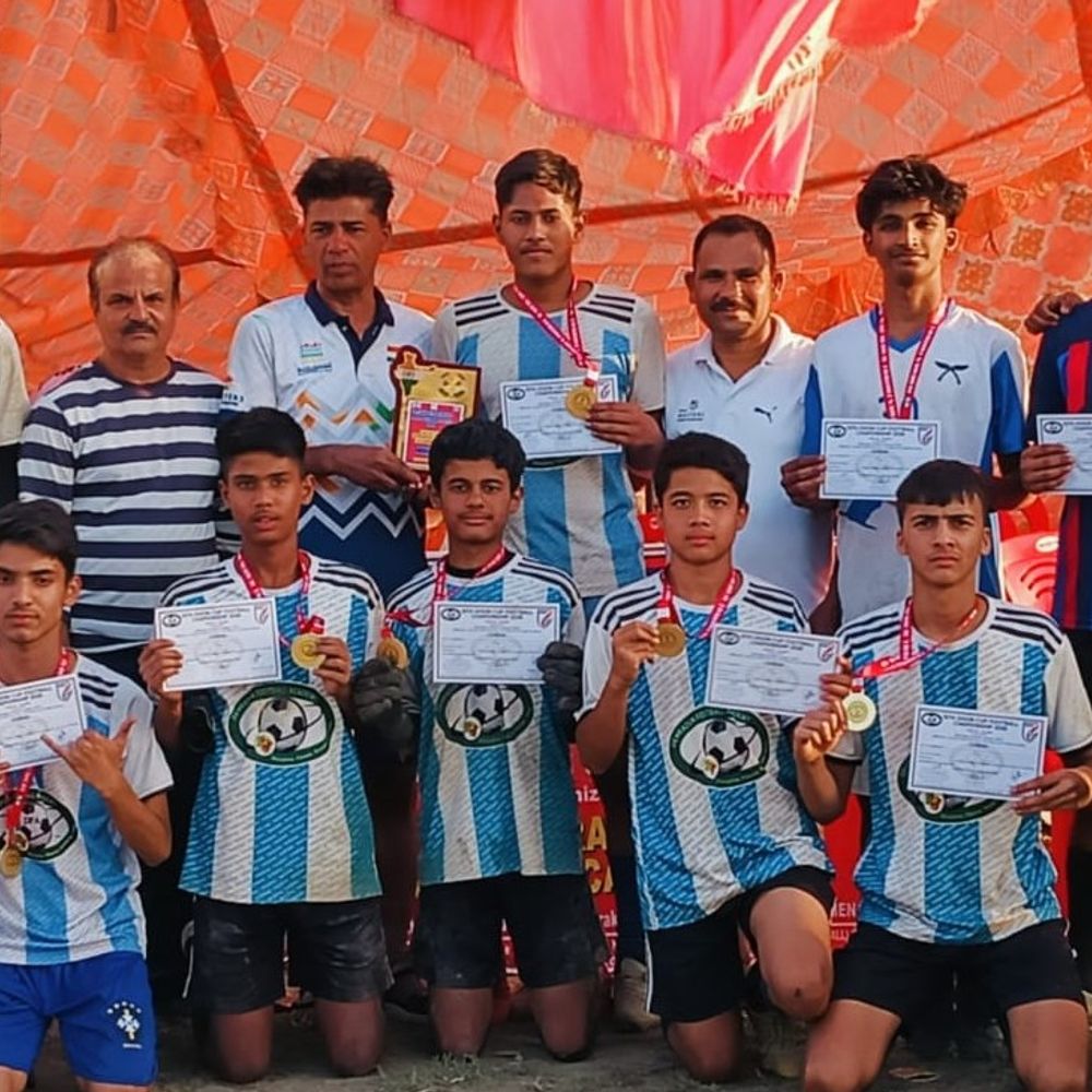 15वें दून कप में 26 टीमों ने लिया हिस्सा:अंडर-12 में विल्स यूथ, अंडर-17 में DFA और 50+ में खेलो मास्टर्स ने जीता खिताब