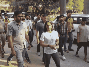 रेसलर विनेश मामले में हाईकोर्ट से WFI को फटकार:कहा- मशहूर खिलाड़ियों को छूट मिलती रही है, फोगाट के साथ अलग व्यवहार क्यों?