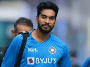 आईपीएल सीजन में 87% तक सैलरी घाटा सह चुके खिलाड़ी:IPL ट्रेड; DC लौटे ऋषभ पंत की सैलरी 12 करोड़ घटी,इन 5 प्लेयर्स को भी नुकसान