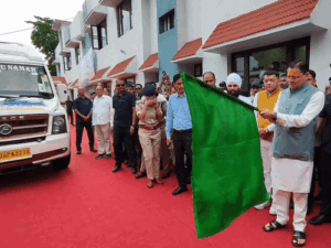 टनकपुर से कैलाश मानसरोवर यात्रा का पहला जत्था रवाना:CM धामी ने दिखाई हरी झंडी, रुद्राक्ष माला-शिव पटका पहनाकर किया स्वागत